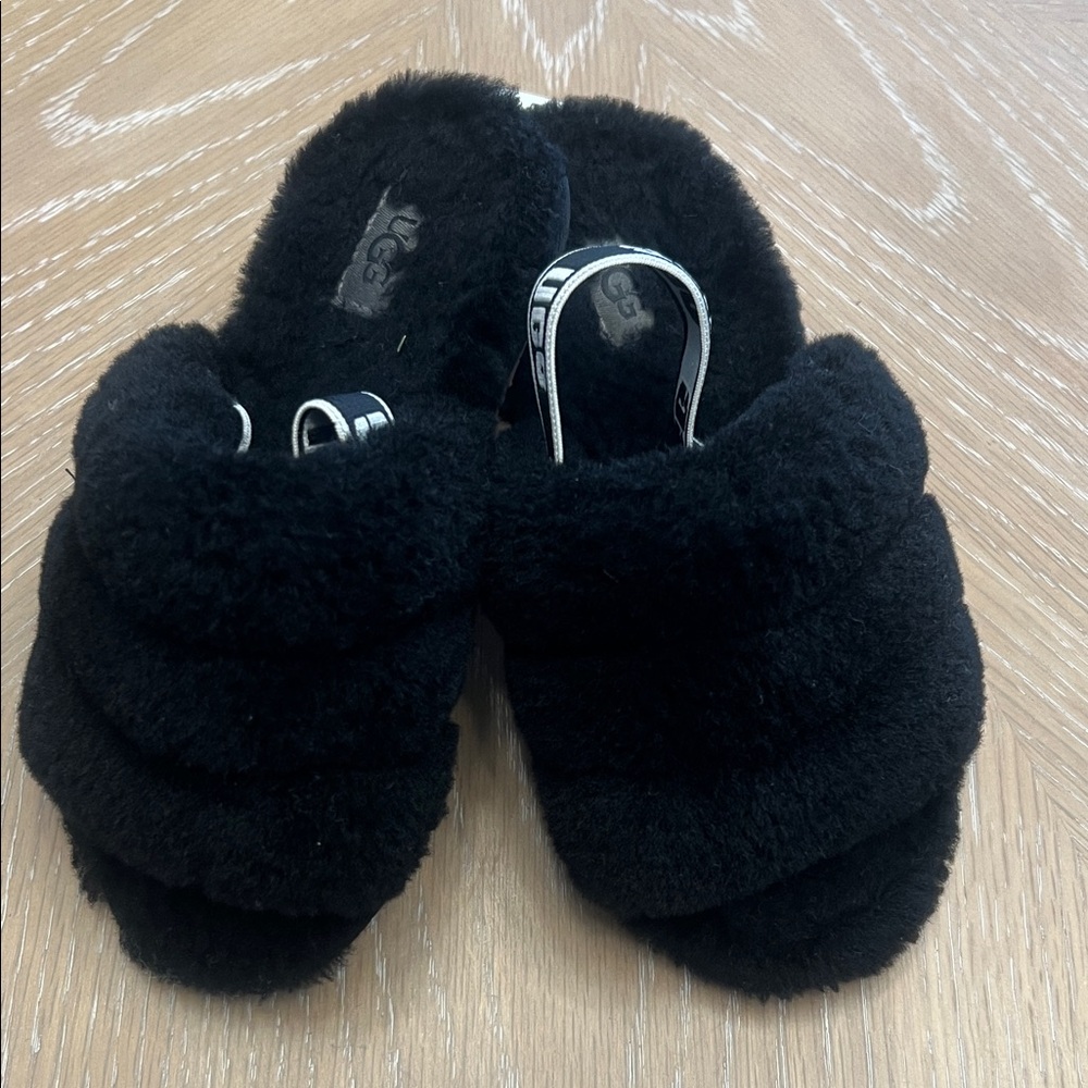 UGG Kids Black Fluffy Slides